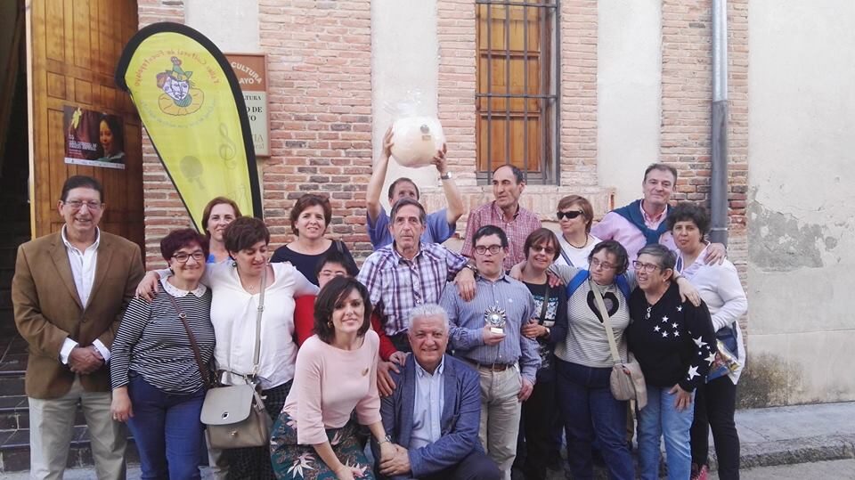 Galardonados en la Clausura de la 36ª Real Muestra de Teatro Especial de Fuentepelayo.