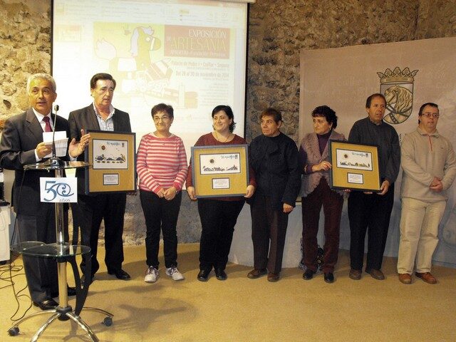 Inauguración de la exposición de artículos artesanos HandyCap