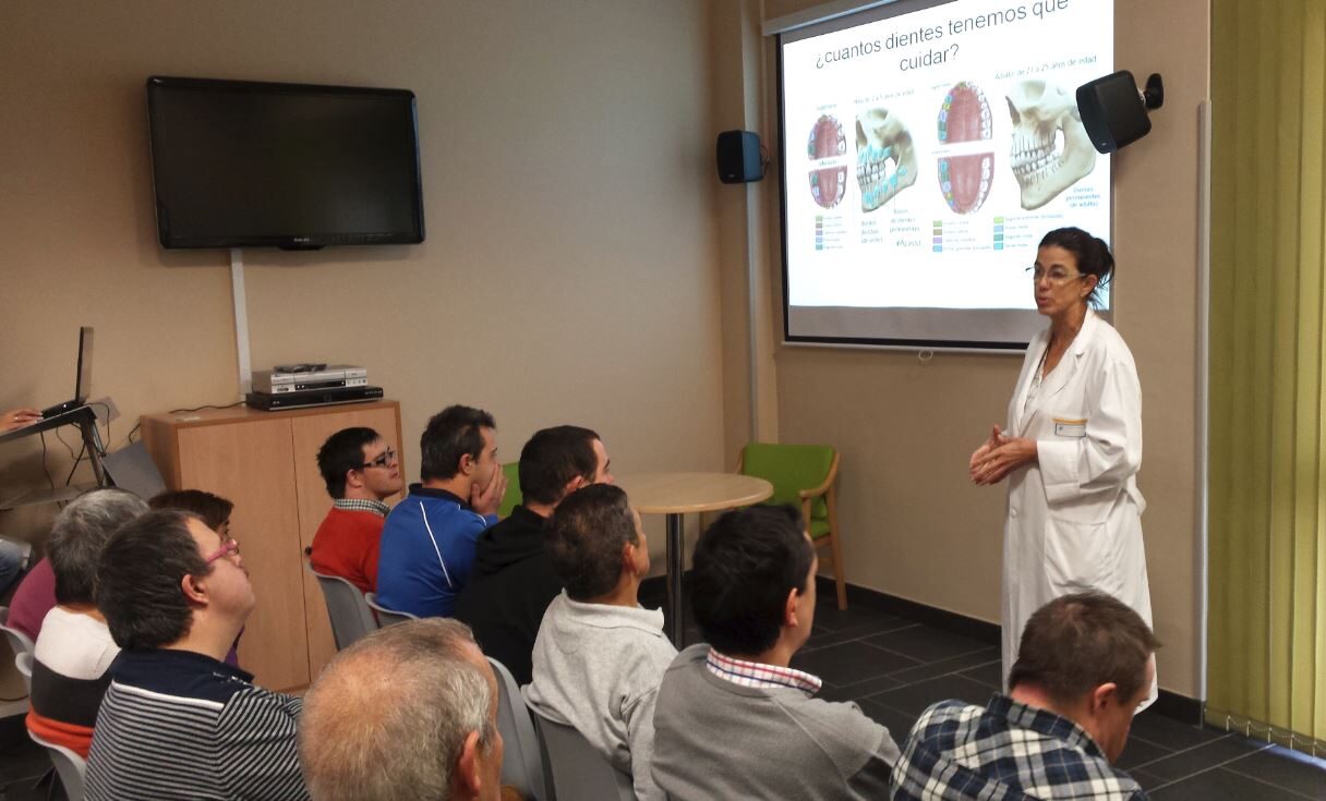 SALUD BUCODENTAL PARA LOS USUARIOS DE FUNDACIÓN PERSONAS-CUÉLLAR