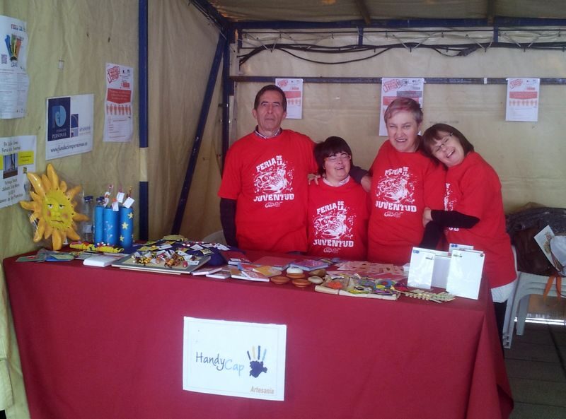 Voluntarizate con Fundación Personas en la Feria de la Juventud de Cuéllar